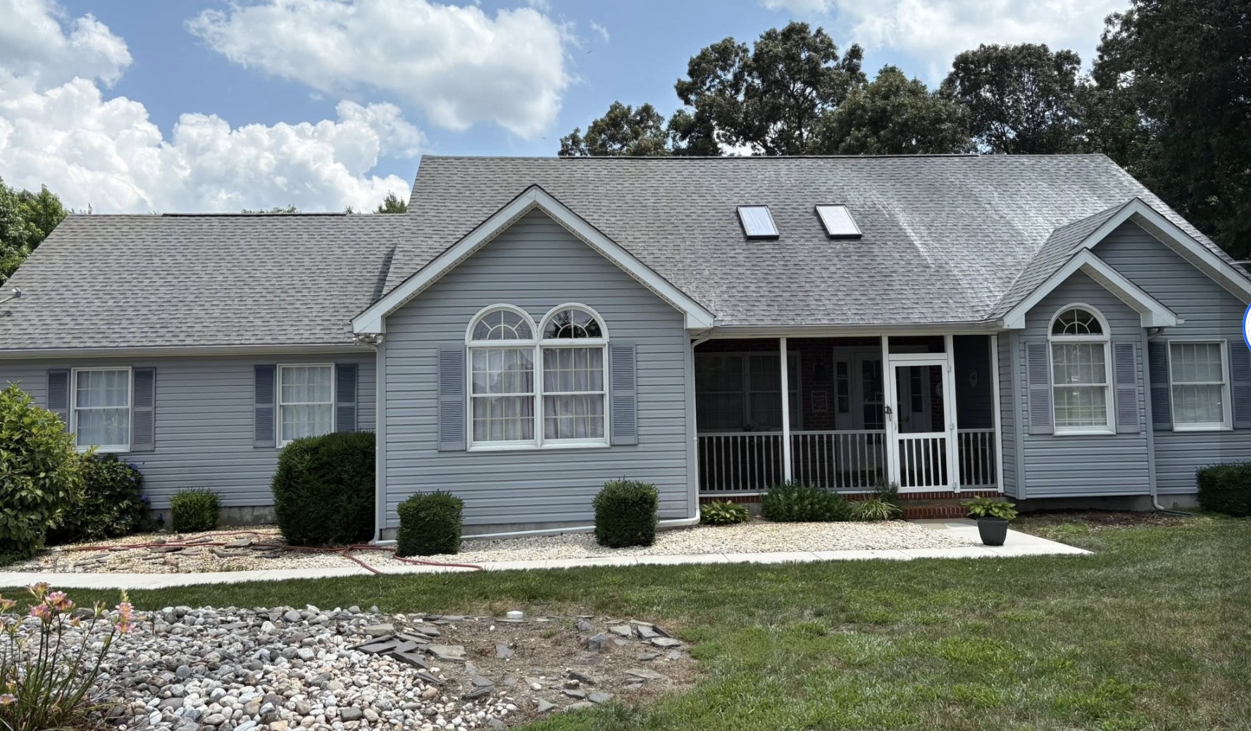 After roof cleaning - clean and uniform roof appearance
